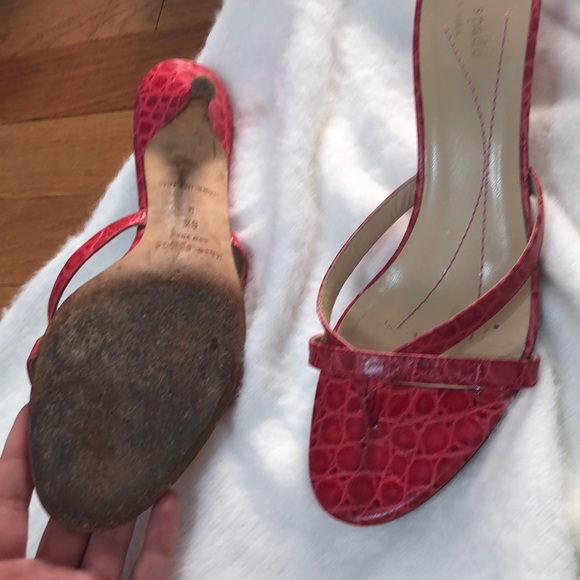 Kate Spade Red Crocodile Kitten Heels - Picture 4 of 4